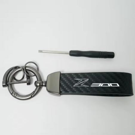 Llavero de metal y fibra de carbono Kawasaki Z300