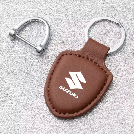 Llavero de cuero premium con emblema para Suzuki
